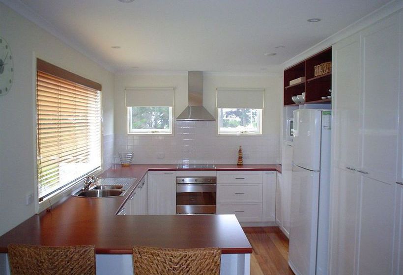 בית מלון כפרי Rayville Boat Houses