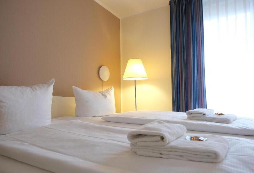 ホテル & Restaurant Am Schlosspark