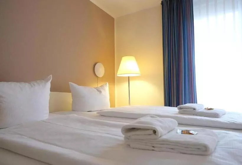 Hotelli & Restaurant Am Schlosspark