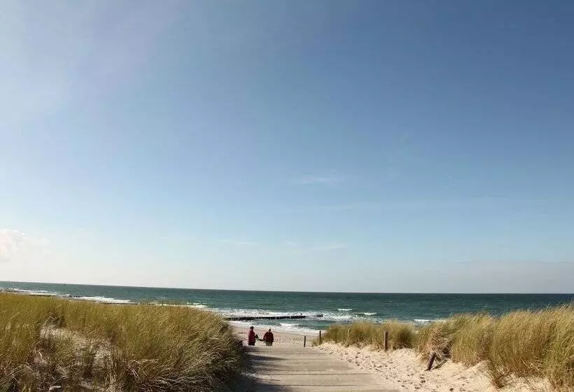 Strandhotel Deichgraf Graal Müritz