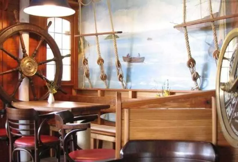 Strandhotel Deichgraf Graal Müritz