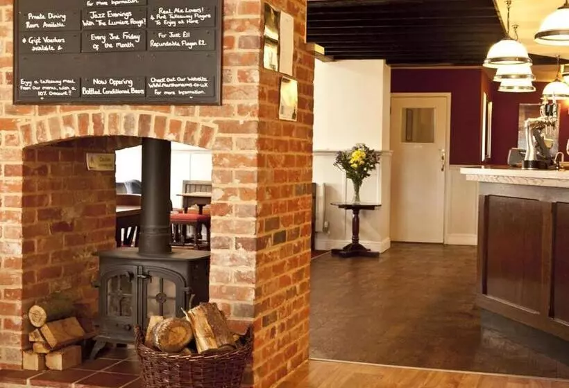 호텔 Marsham Arms Inn