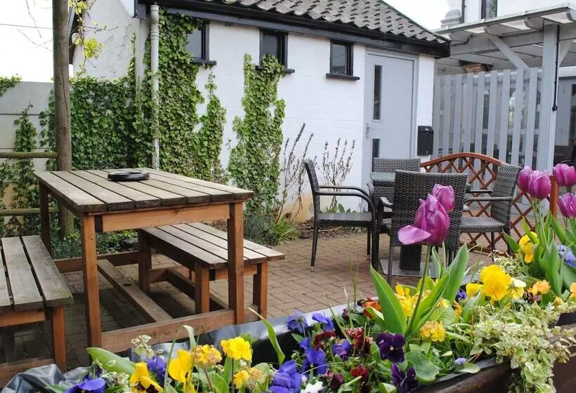 호텔 Marsham Arms Inn