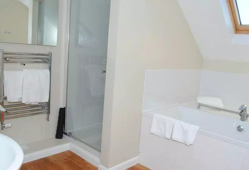 호텔 Marsham Arms Inn