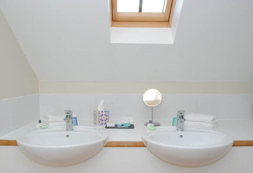 فندق Marsham Arms Inn