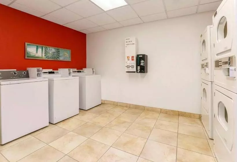 ホテル Towneplace Suites By Marriott Yuma