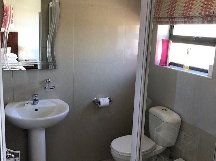 פנסיון Le Blue Guest House