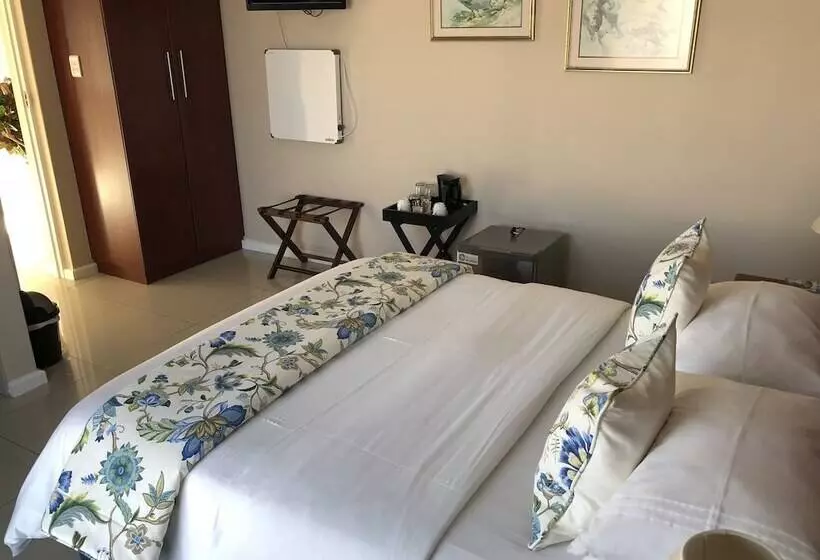 פנסיון Le Blue Guest House