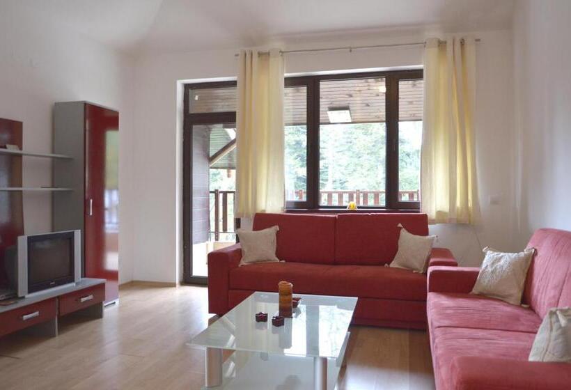 Persey Flora Apartments