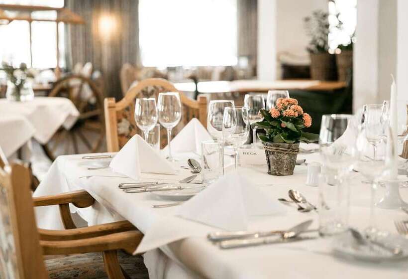 Sporthotel By Alpenlodge