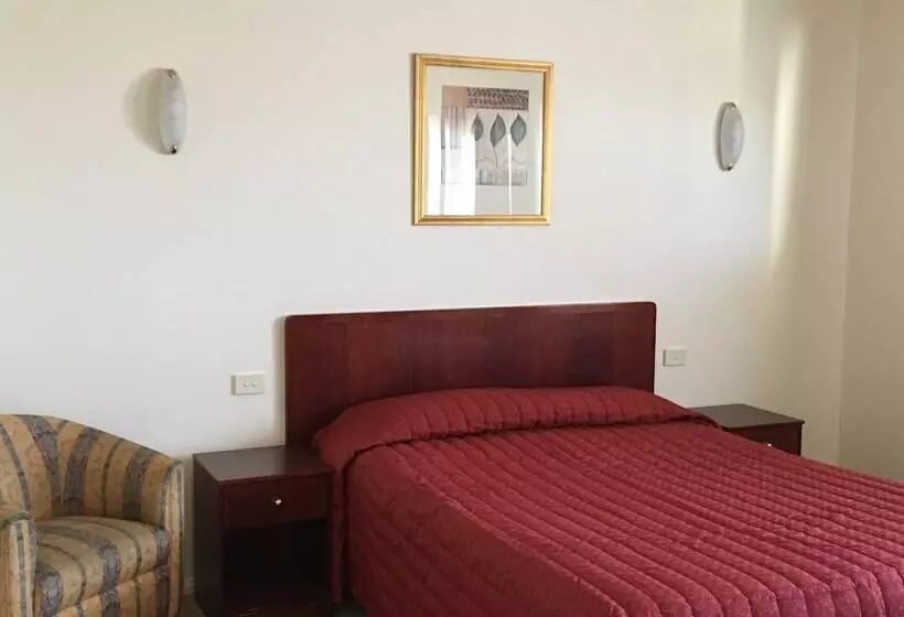 Turners Vineyard Motel