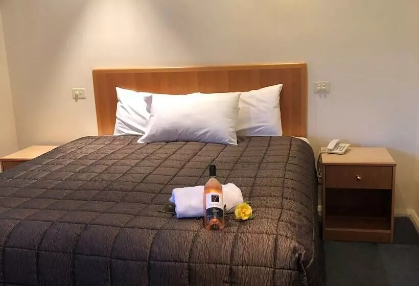 Turners Vineyard Motel