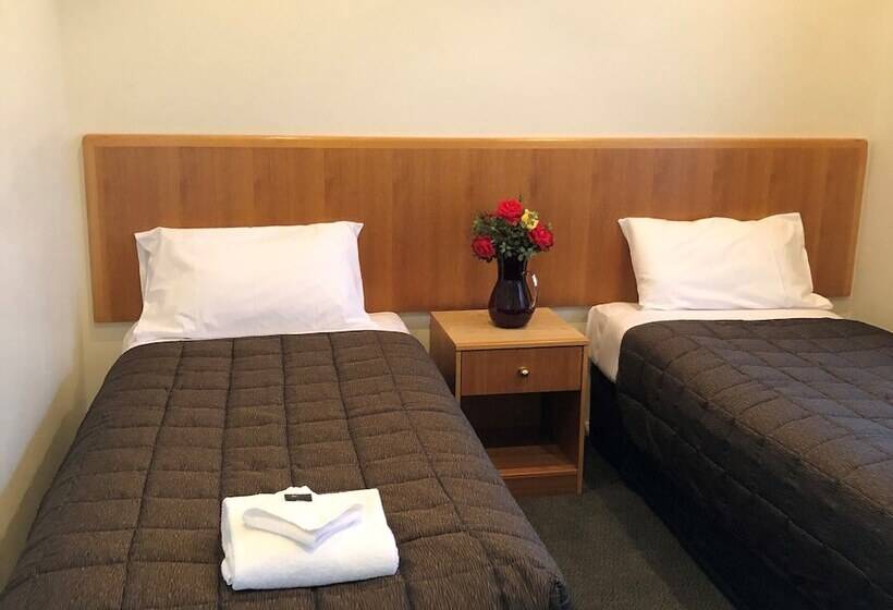 Turners Vineyard Motel