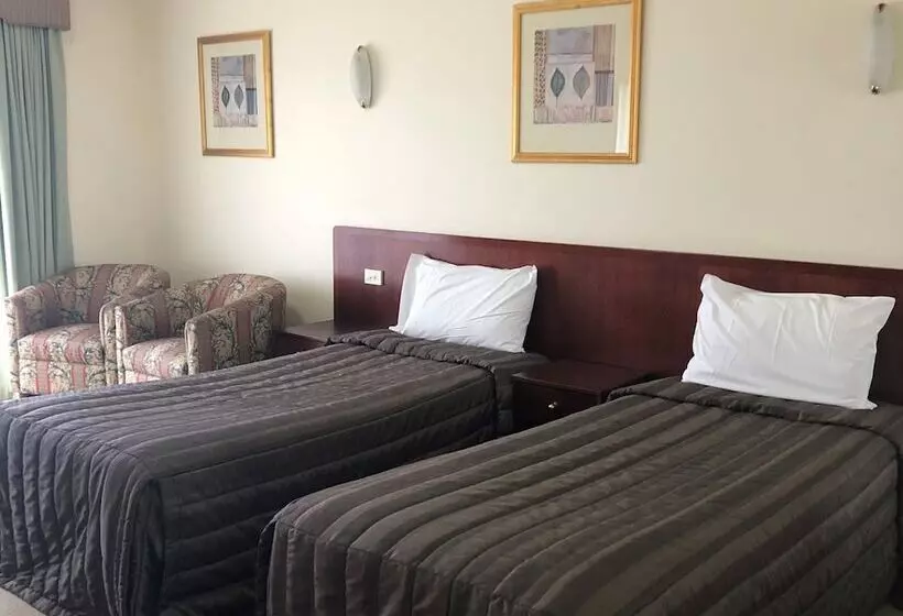 Turners Vineyard Motel