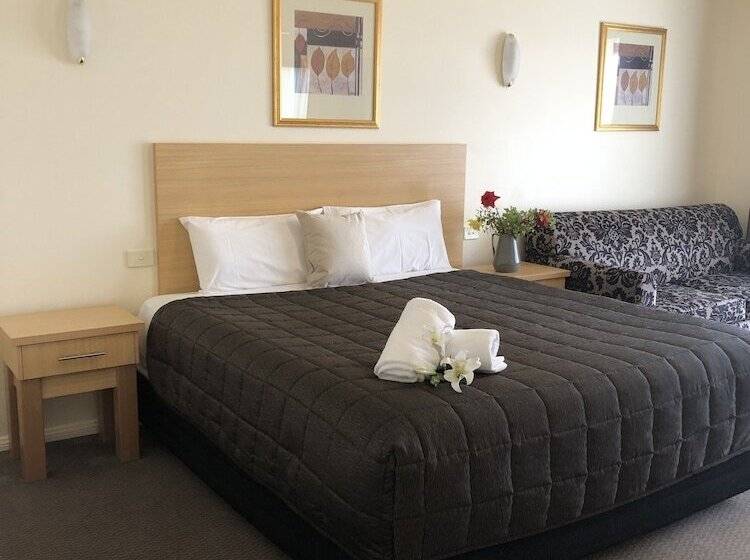 Turners Vineyard Motel