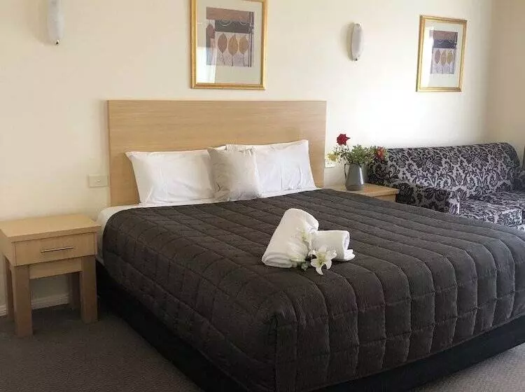 Turners Vineyard Motel