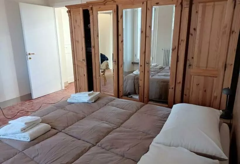 ユースホステル Rifugio Escursionistico Ex Scuola Grassi, Bubbio