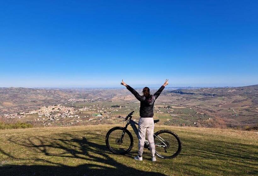 فندق Azienda Agrituristica La Torretta