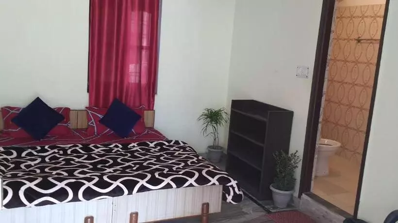 Szálló Dostel Rishikesh