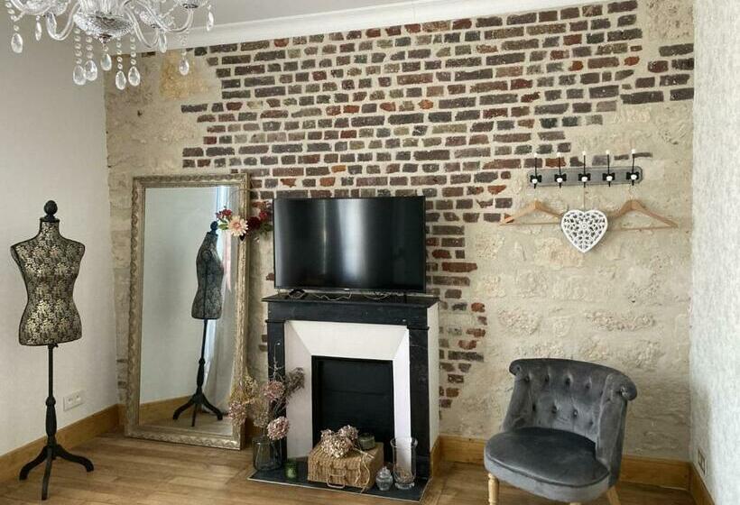 צימר Domaine Du Lion Rouge