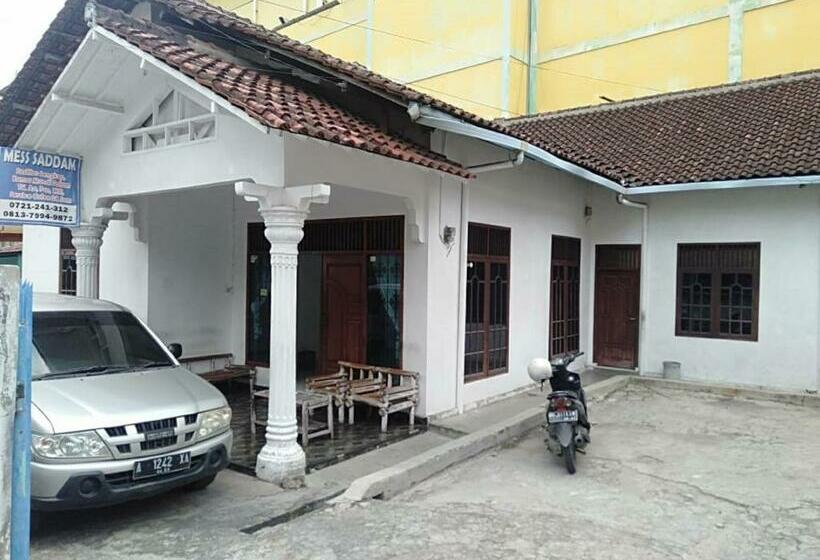 בית מלון כפרי Express O 91436 Mess Sadam