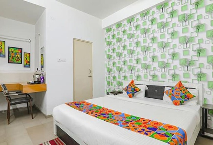 בית מלון כפרי Fabexpress Ashiyana Inn