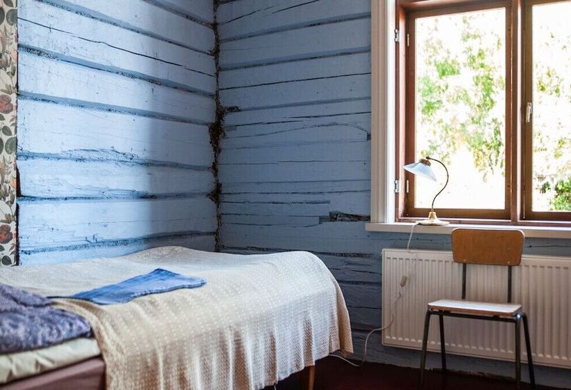 בית מלון כפרי Matkustajakoti Ykspihlaja