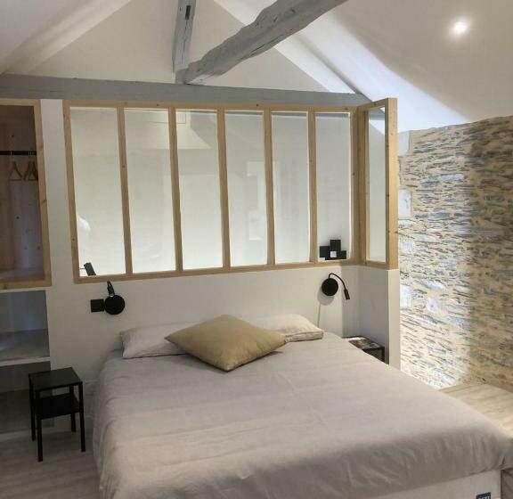 La Maison Du Cocher   Chambre Indépendante Climatisée En Hypercentre   Lit Queen Size