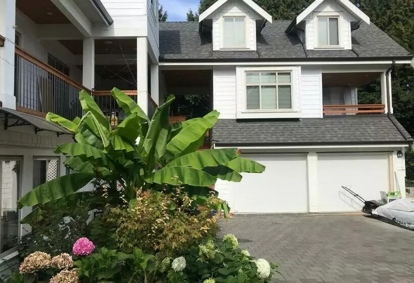 ペンション Holland Villa Vancouver