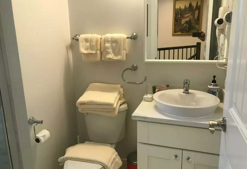 ペンション Holland Villa Vancouver
