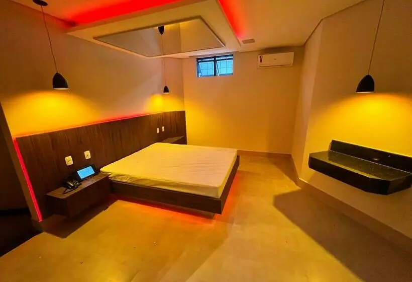 Bliss Motel