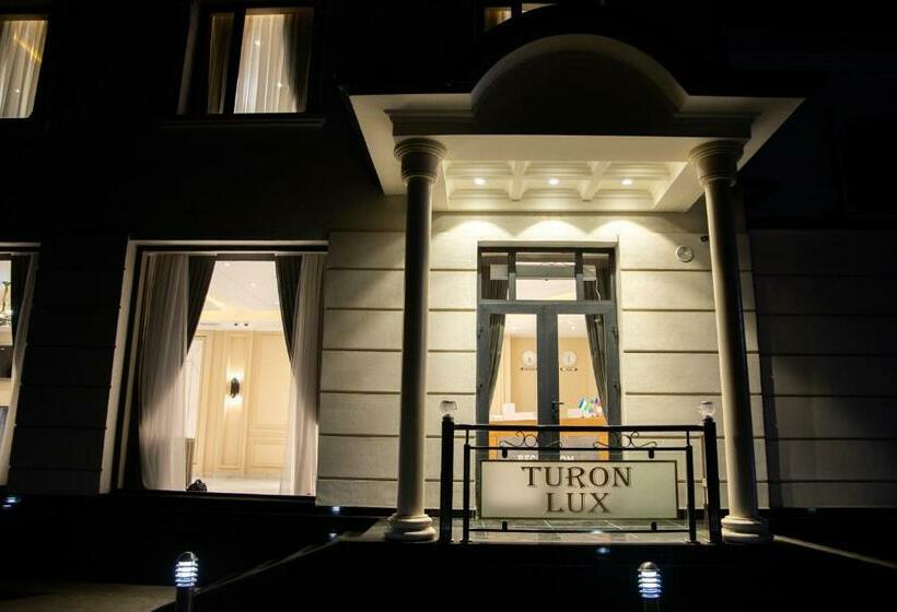 Otel Turon Lux