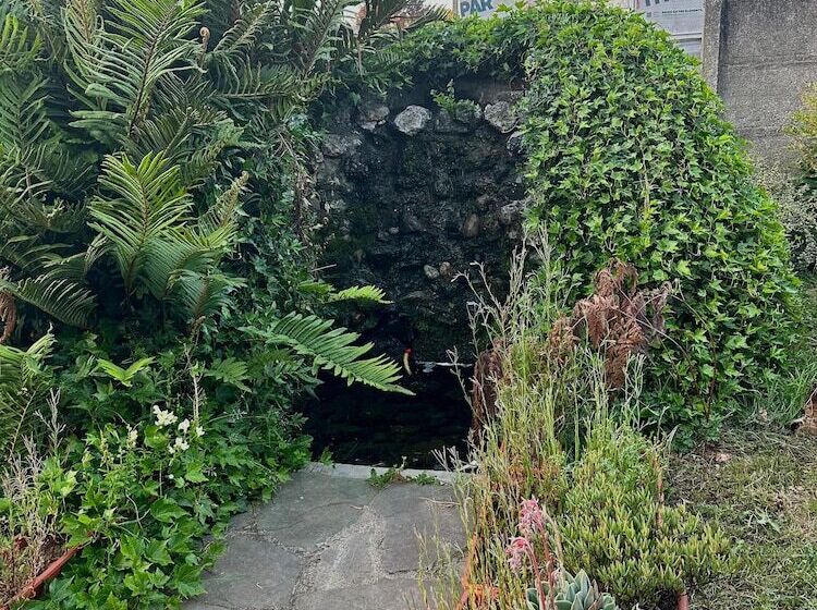 膳宿费 Hostal Riberas Del Cruces