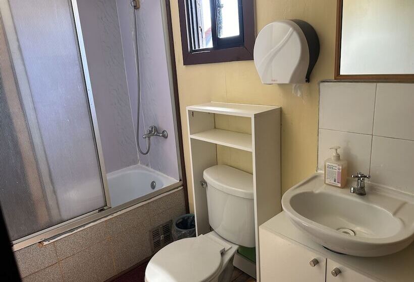 膳宿费 Hostal Riberas Del Cruces