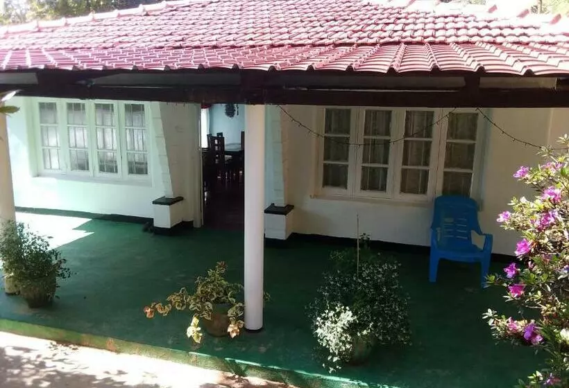 ペンション Ohiya Colonial Bungalow