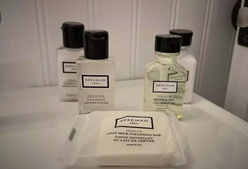 ユースホステル Rose Hill Inn