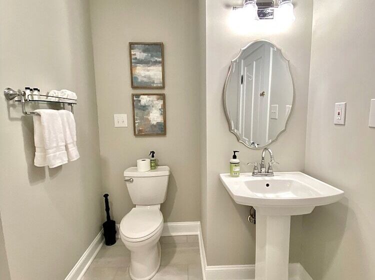 فندق صغير Rose Hill Inn