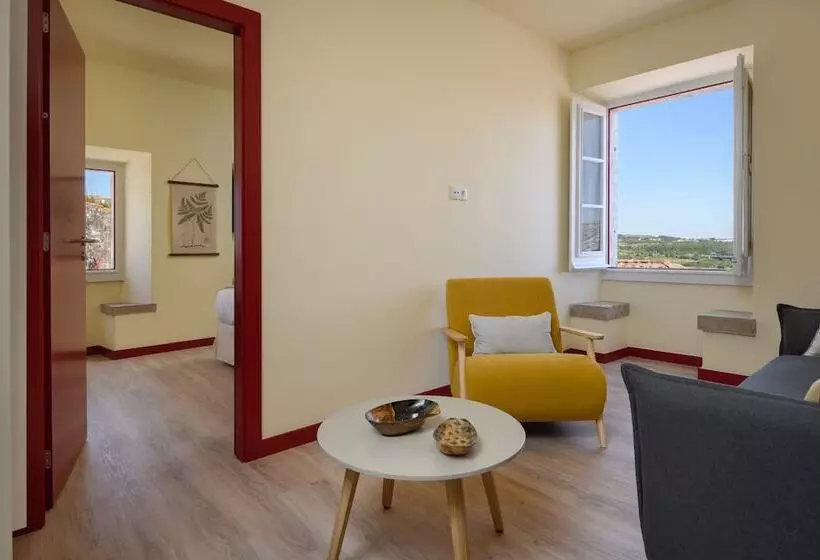 ホテル Casa Lidador   Obidos