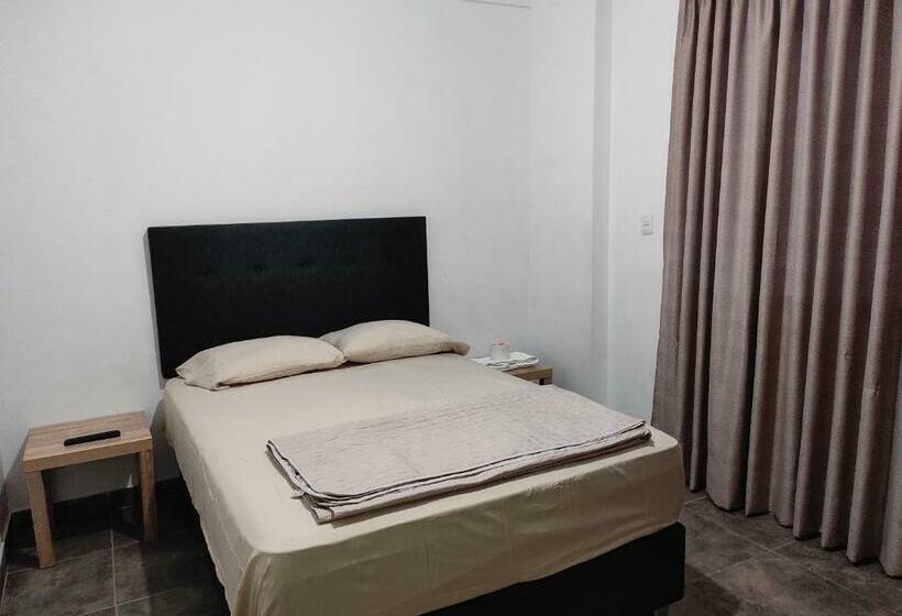 فندق Hospedaje Luna