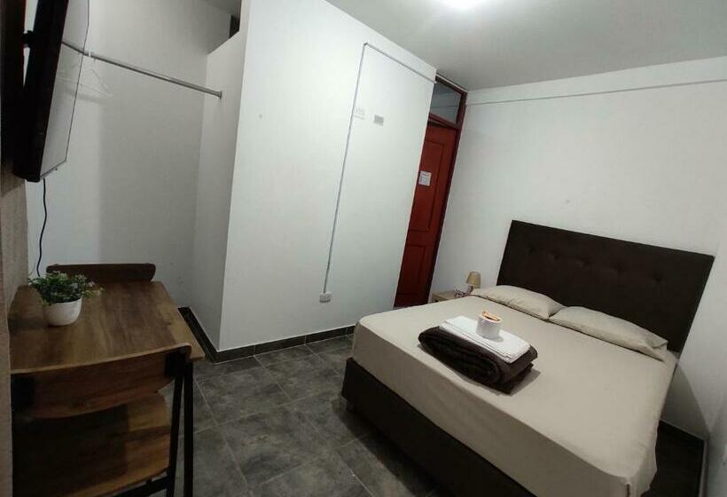 فندق Hospedaje Luna