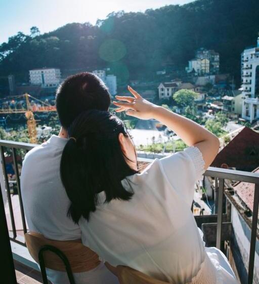 Ros Hotel Tam đảo