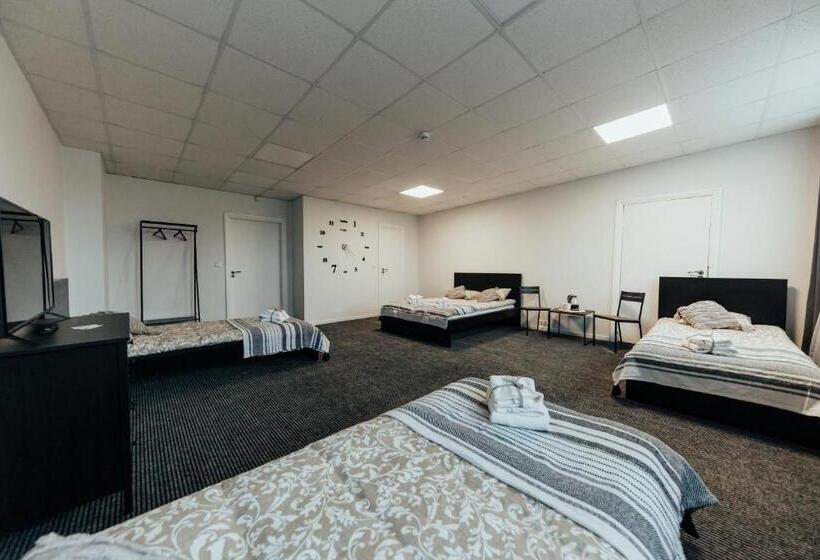 هتل Lodes Ielas Naktsmājas