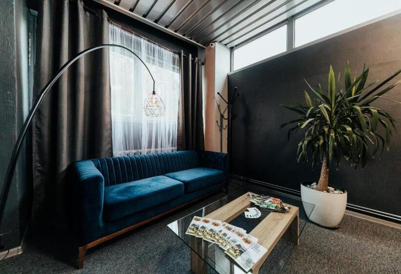 هتل Lodes Ielas Naktsmājas