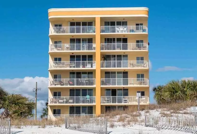 Dune Pointe 201