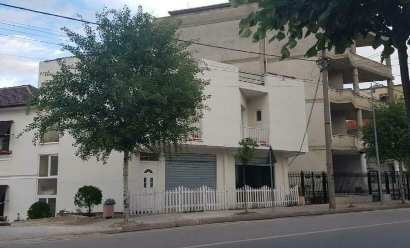 Hill View 7 Apartments