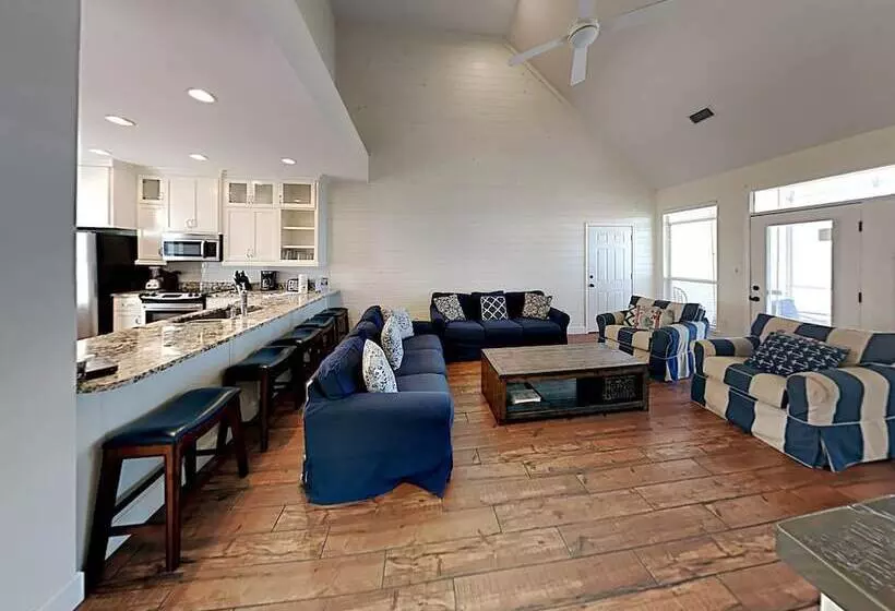 Muskoka By Southern Vacation Rentals