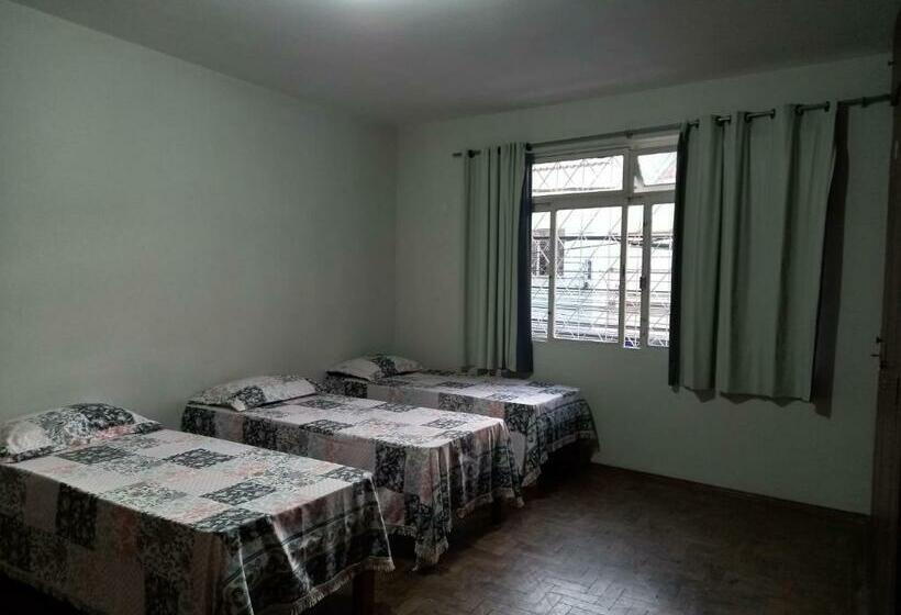 Pension (Hôtel basse catégorie) Casa Da Vó Cristina