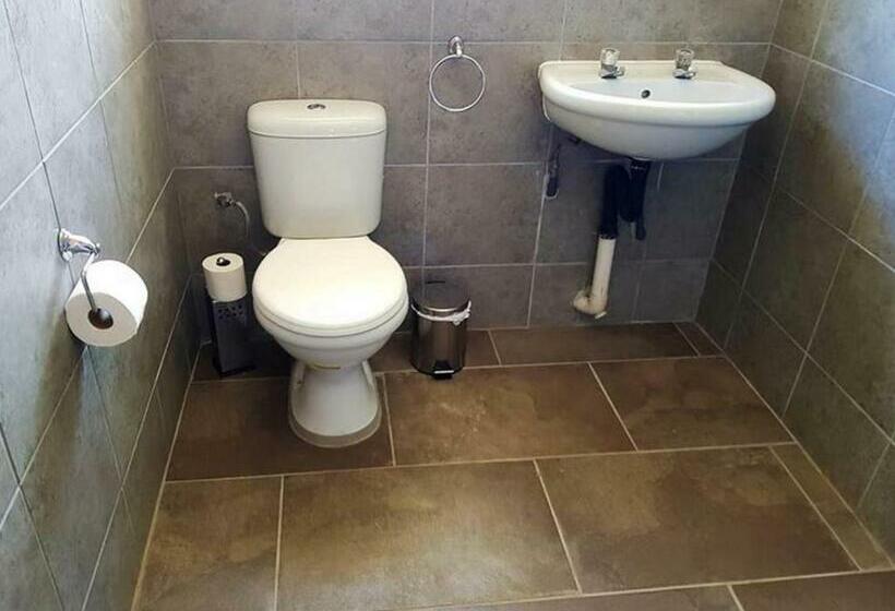 Пансион House 205