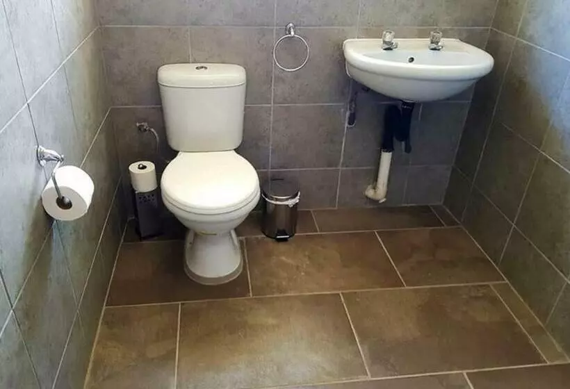 ペンション House 205