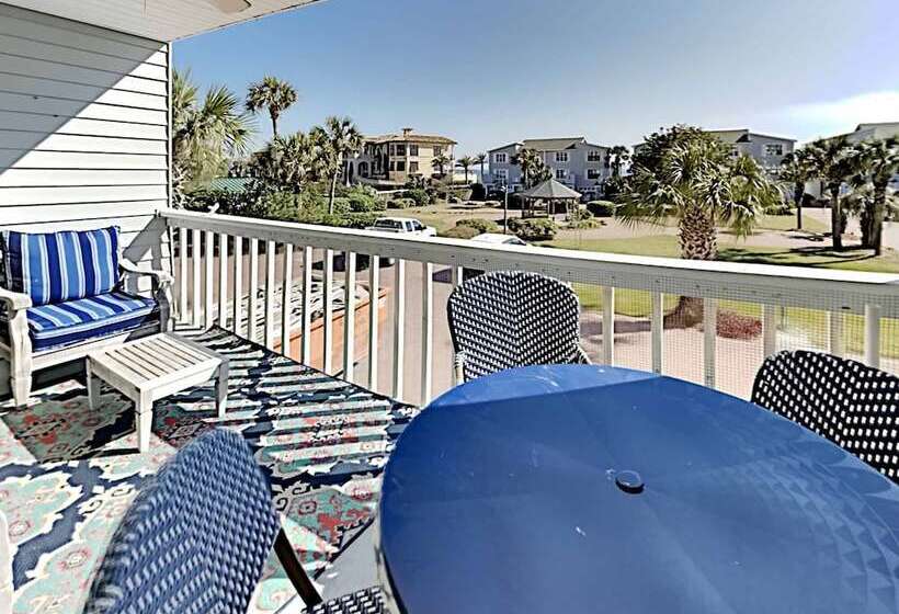 Sea Haunts #6b   Family Tides